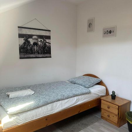 A Private Room In City Center In Bratislava Exterior photo